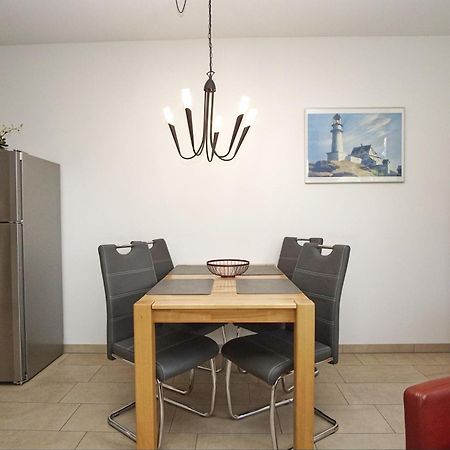 Terrasse, Gratis Nutzung Vom Ahoi Erlebnisbad Und Sauna In Sellin - Villa Antje Fewo 04 Goehren  Exterior photo