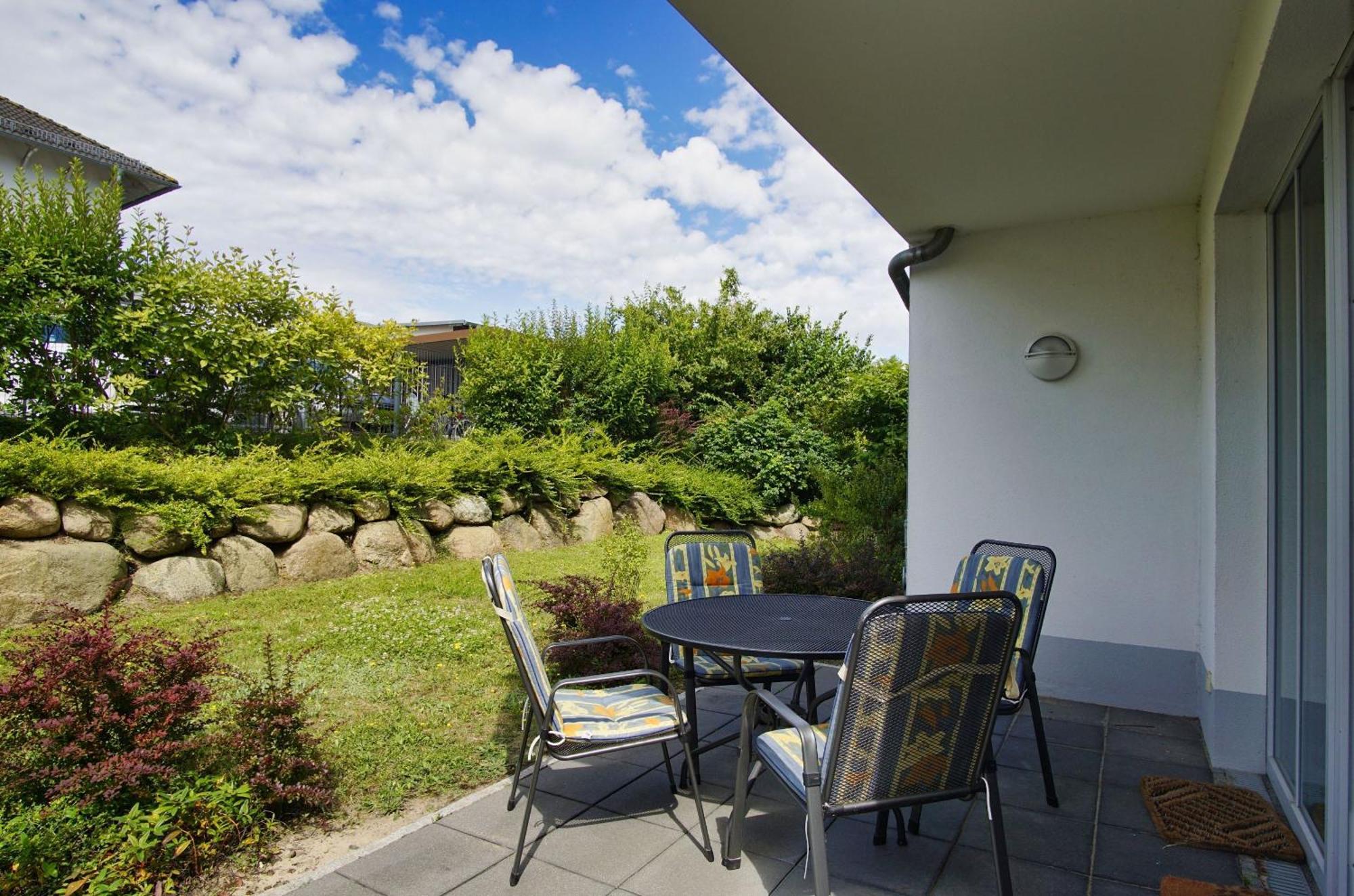 Terrasse, Gratis Nutzung Vom Ahoi Erlebnisbad Und Sauna In Sellin - Villa Antje Fewo 04 Goehren  Exterior photo